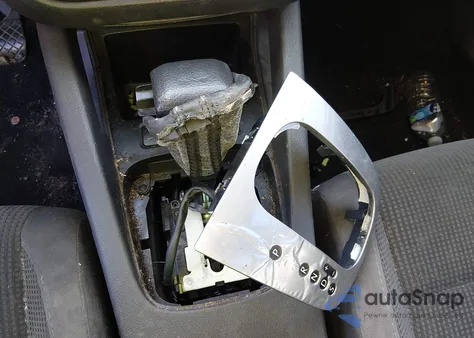 2009 Volkswagen Jetta S z USA, uszkodzony, nr VIN 3VWJM71K99M004881